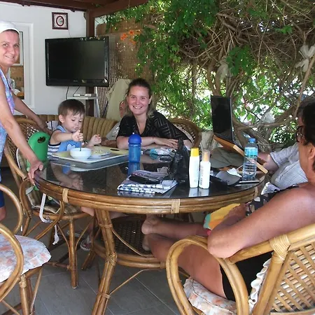 Borabora מלון