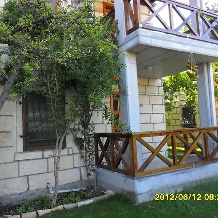Borabora מלון 2*